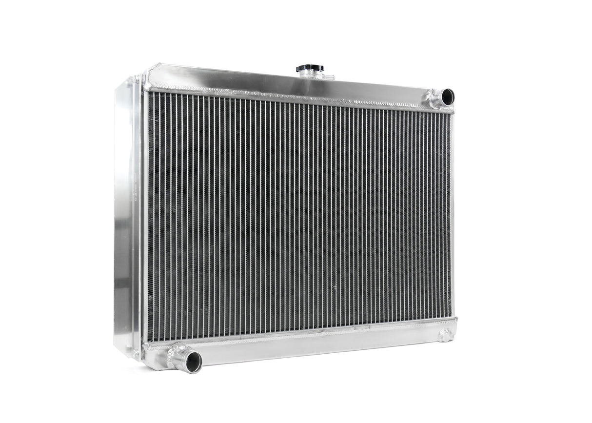Universal Large Radiator - Top Outlet Pipe Right / Bottom Outlet Pipe Left.