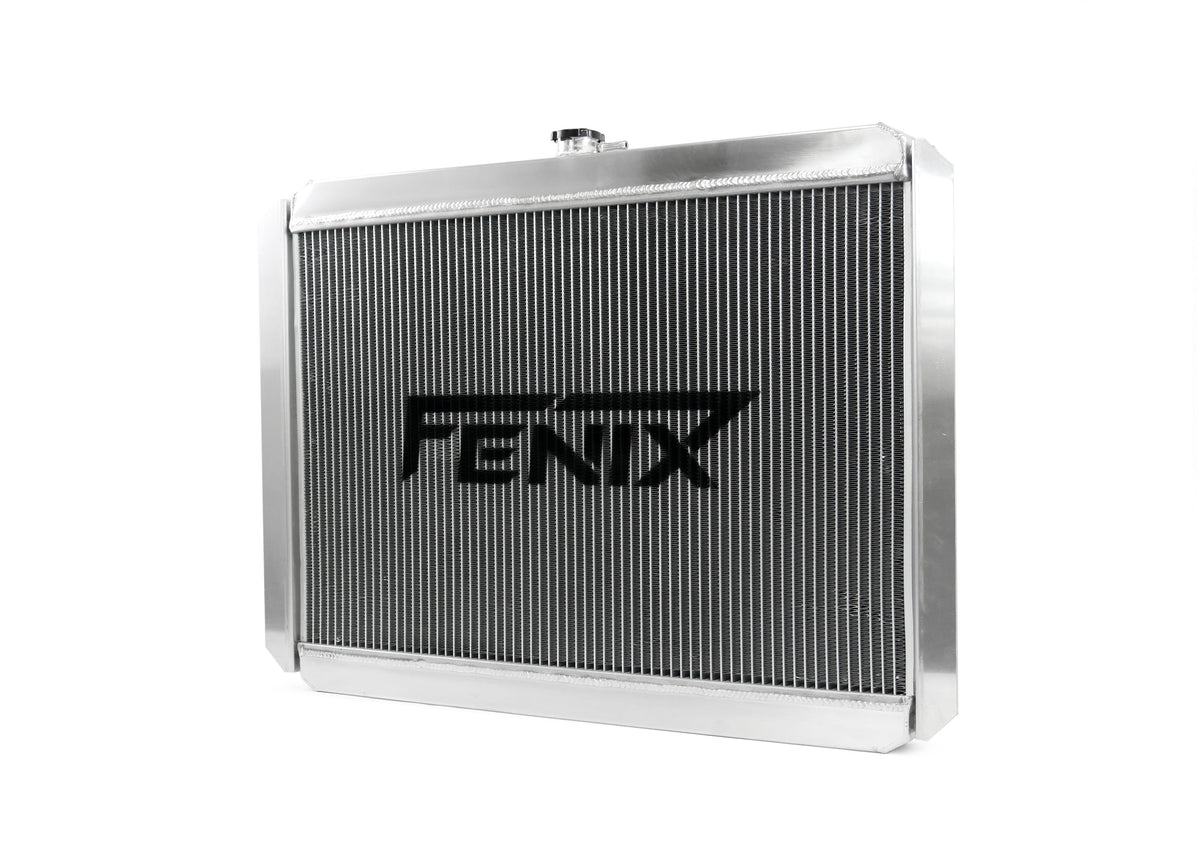 Universal Large Radiator - Top Outlet Pipe Left / Bottom Outlet Pipe Right.